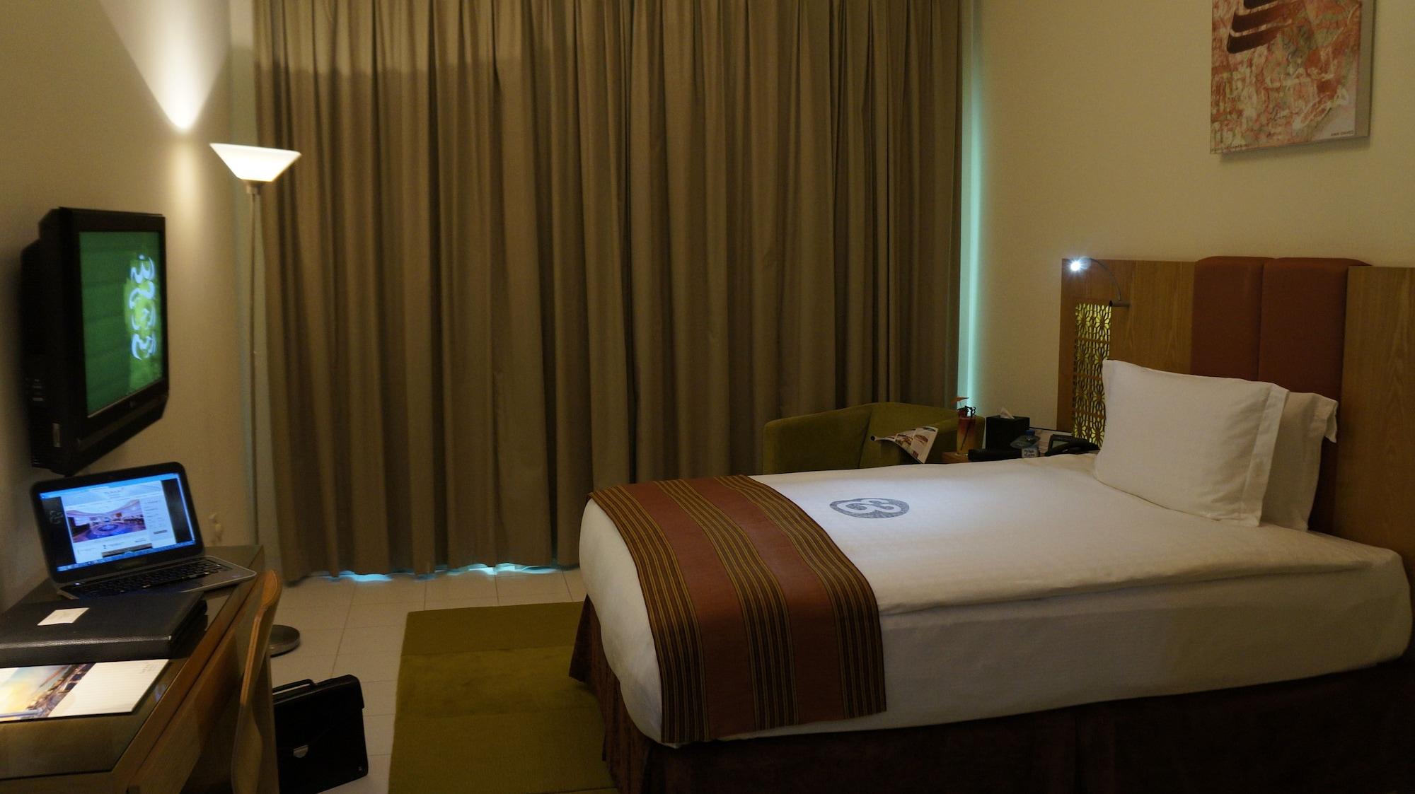 타마니 마리나 호텔 앤드 아파트먼트 두바이 외부 사진 A room at the hotel