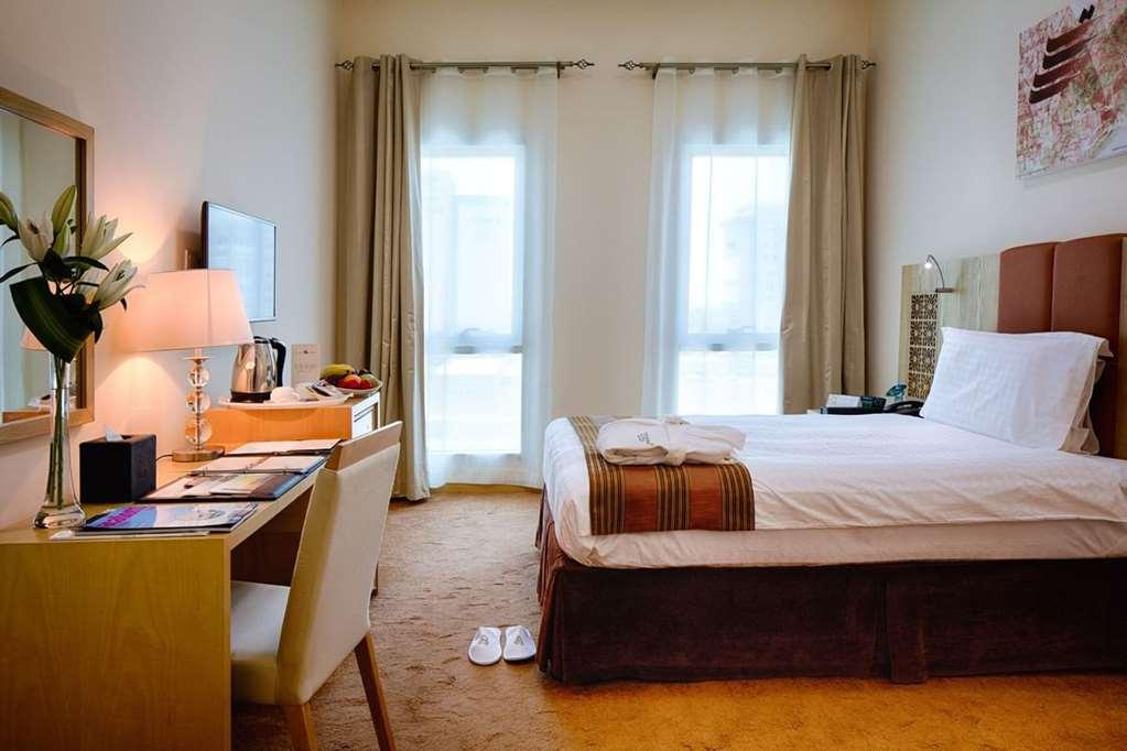 타마니 마리나 호텔 앤드 아파트먼트 두바이 객실 사진 A bedroom at the Jumeirah Creekside